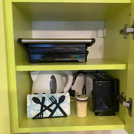 Joy Apartment *
